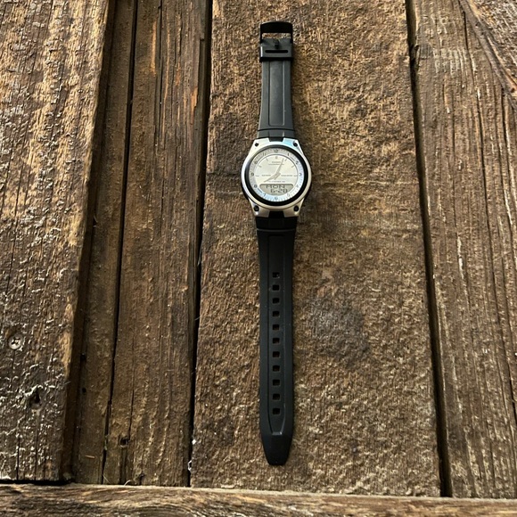 Casio Analog Digital Telememo Watch - Picture 1 of 4